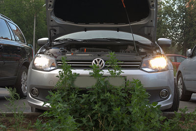 Замена лампочек  VW Polo sedan