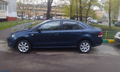 VW Polo Sedan апрель 2011 продаю Москва